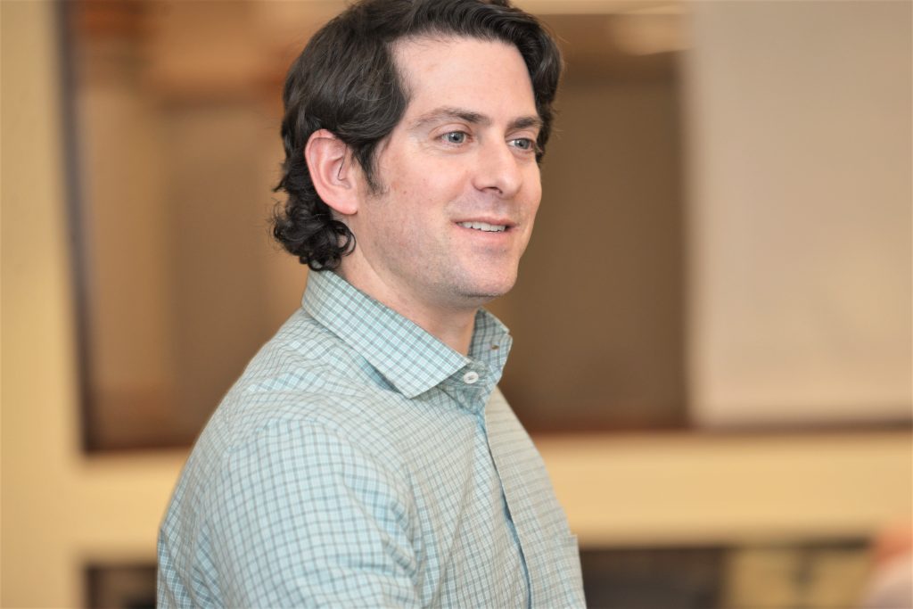 Jason Jacobsohn (MBA ’02), director of the Founder Institute’s Chicago chapter
